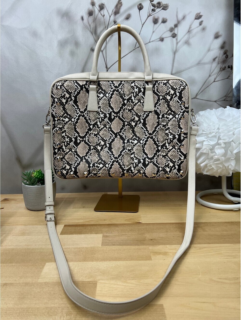 Snake print, NEW White house Black Market computer bag - Picture 2 of 9